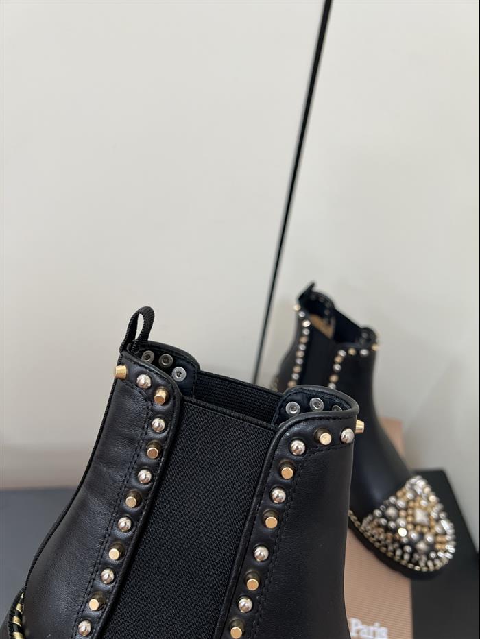 2025112817281330 360